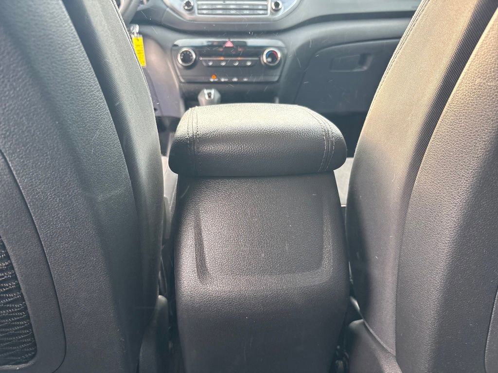 Used 2017 Hyundai Tucson SE image 30