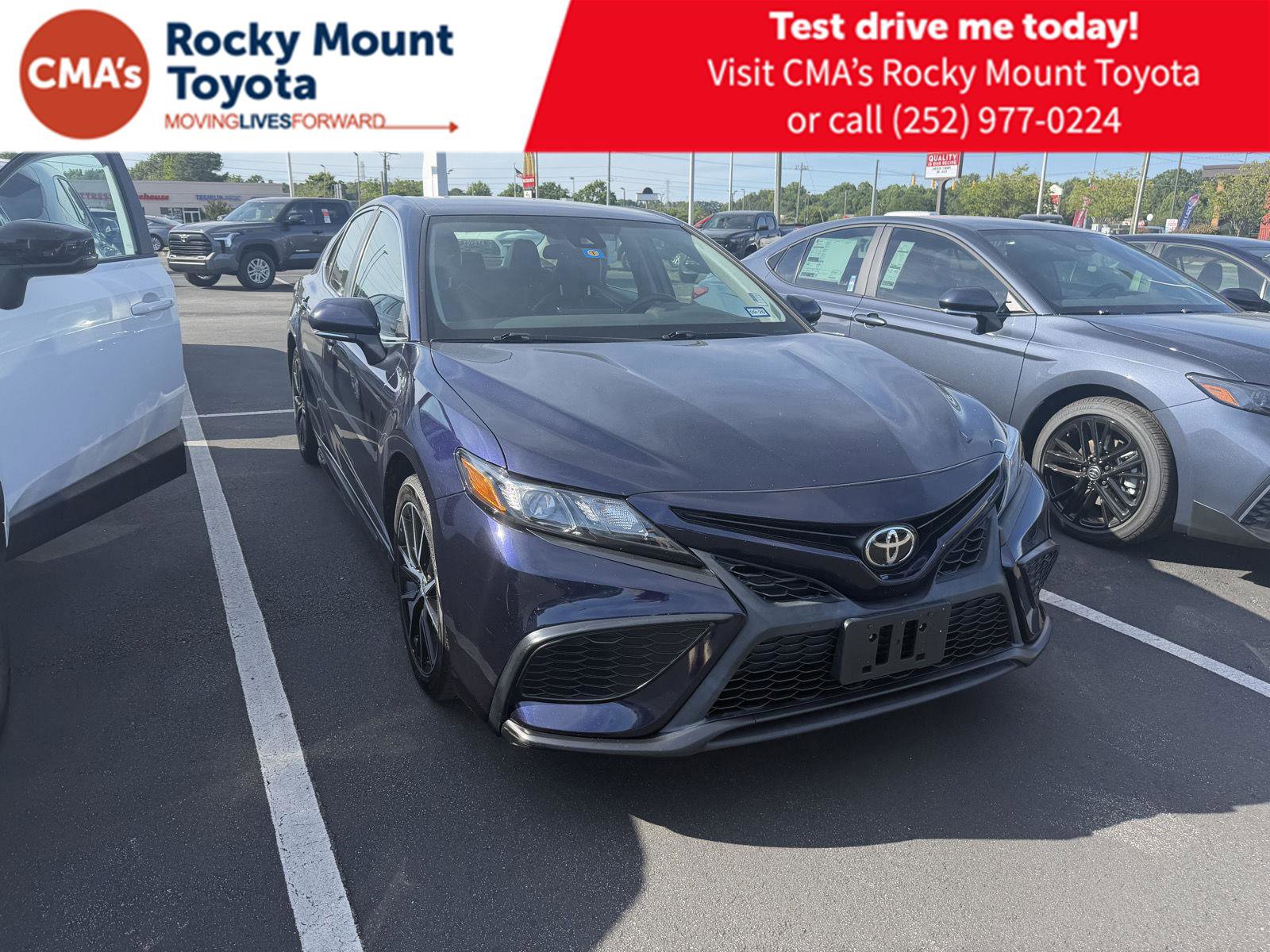 Used 2022 Toyota Camry SE