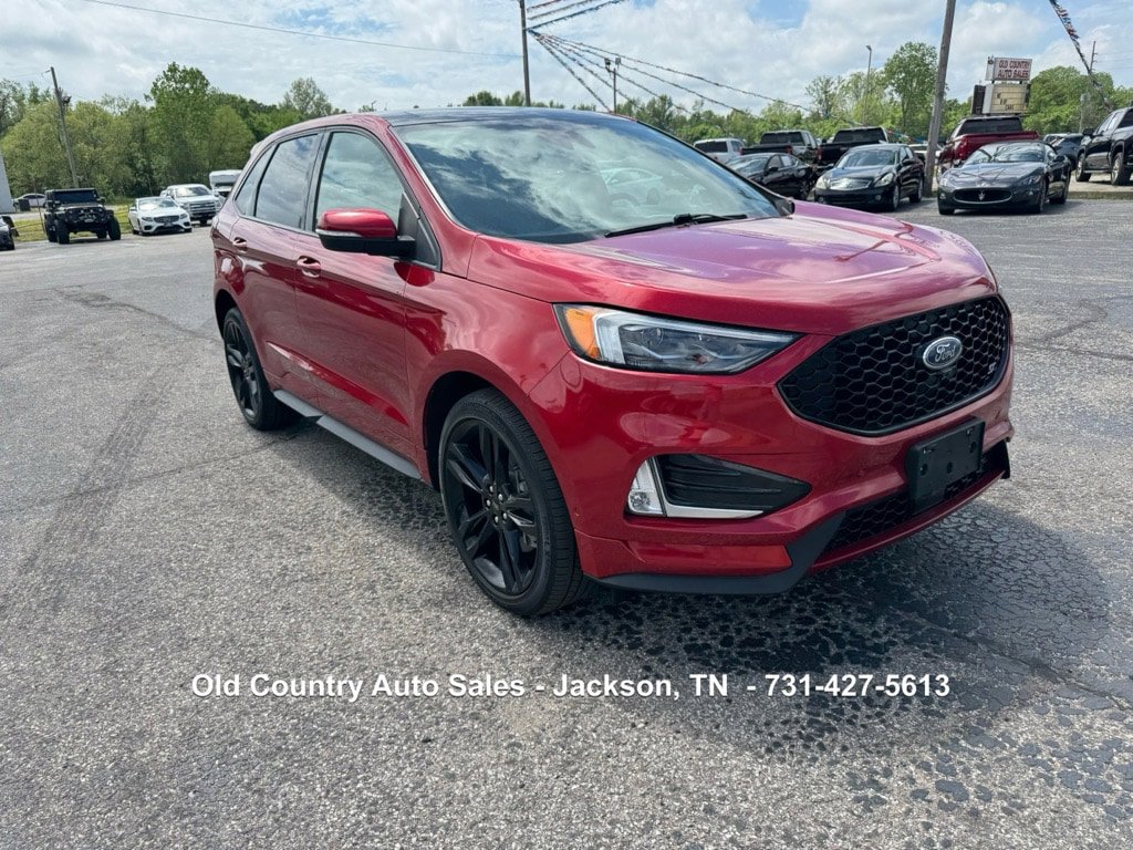 Used 2021 Ford Edge ST w/ Equipment Group 401A AWD/4WD image 4