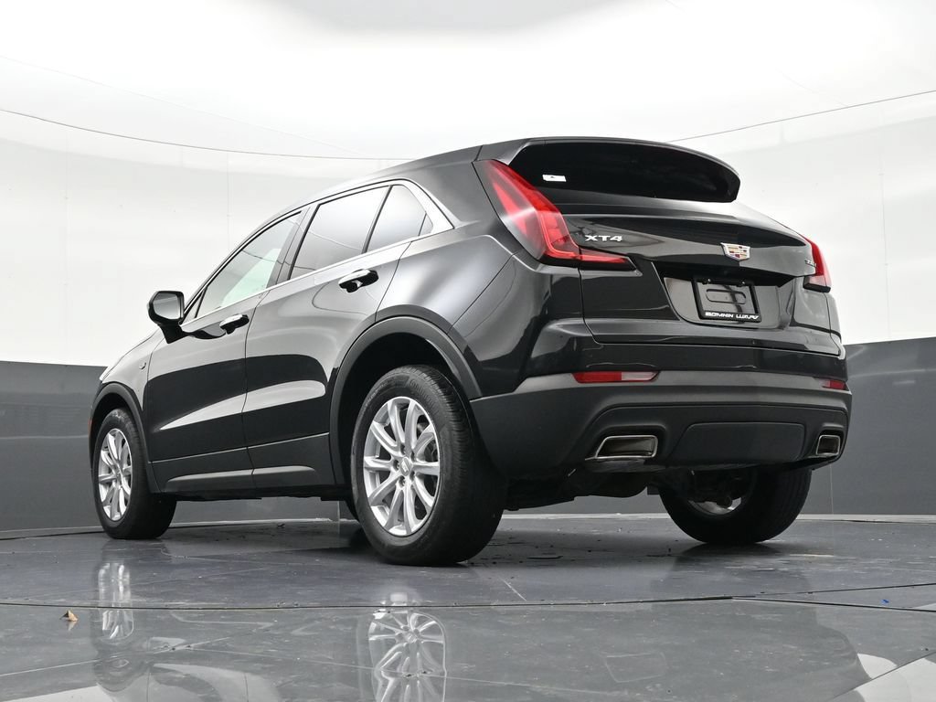 Used 2022 Cadillac XT4 Luxury w/ Driver Awareness Package FWD image 22