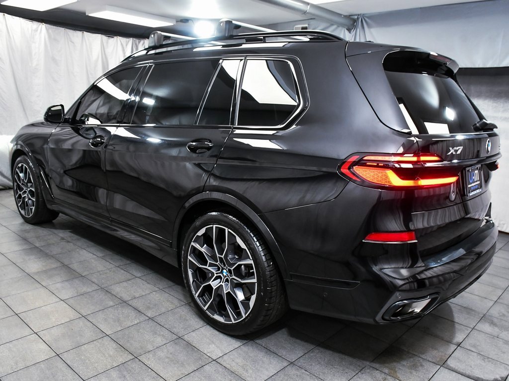 Used 2024 BMW X7 xDrive40i w/ Executive Package image 4