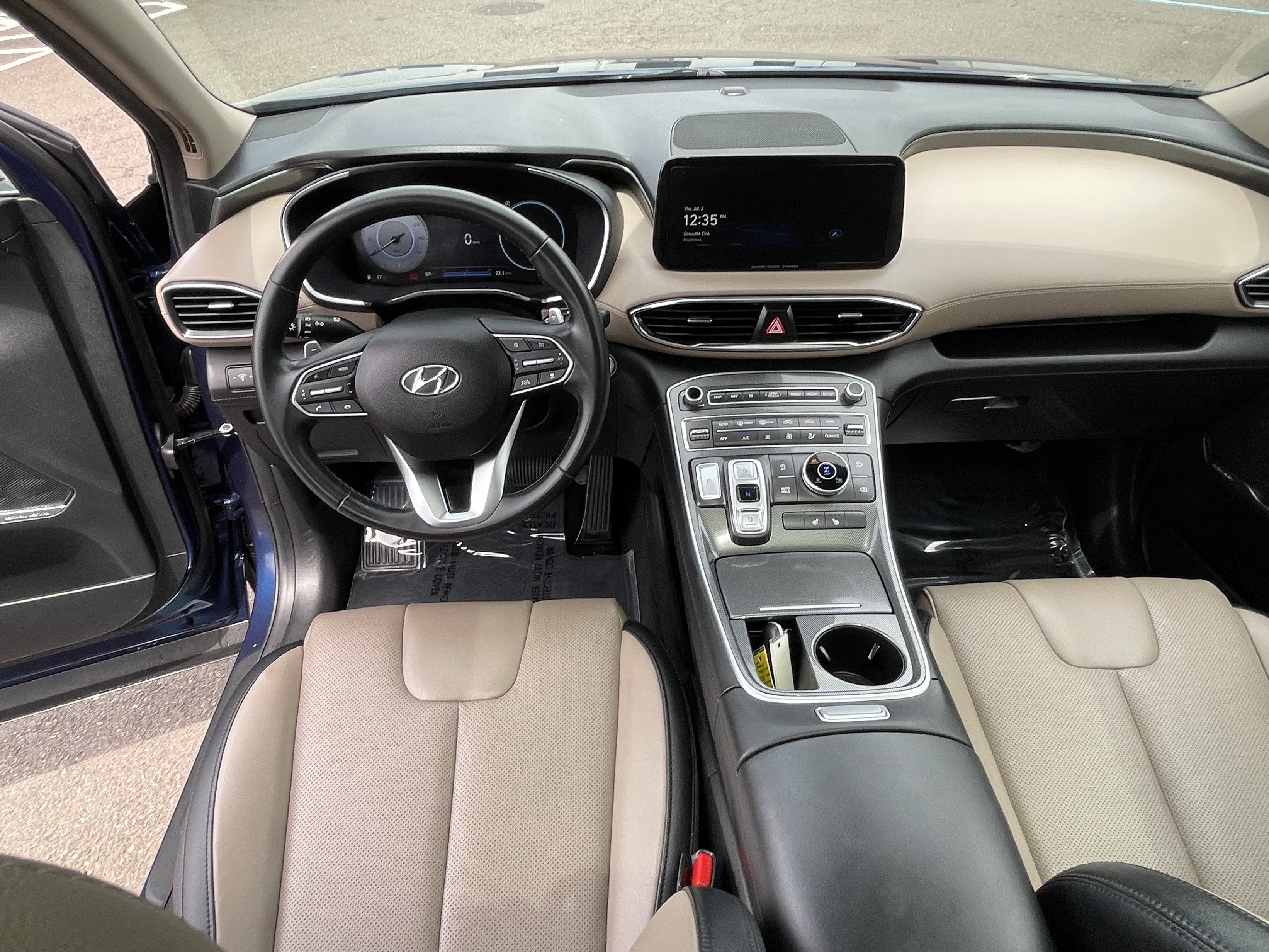Certified 2023 Hyundai Santa Fe SEL w/ Premium Package AWD/4WD image 12