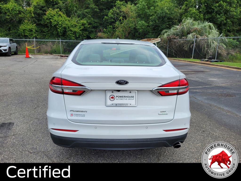 Used 2020 Ford Fusion SE FWD image 5