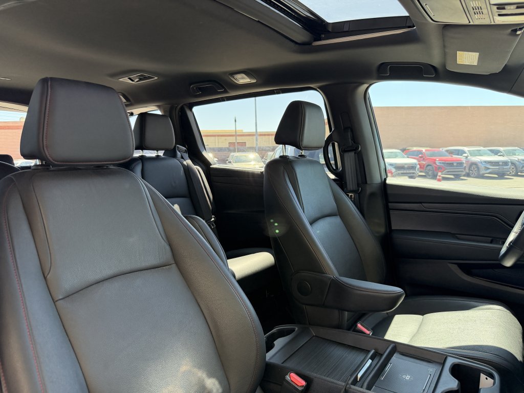 Used 2025 Honda Odyssey Sport-L image 42