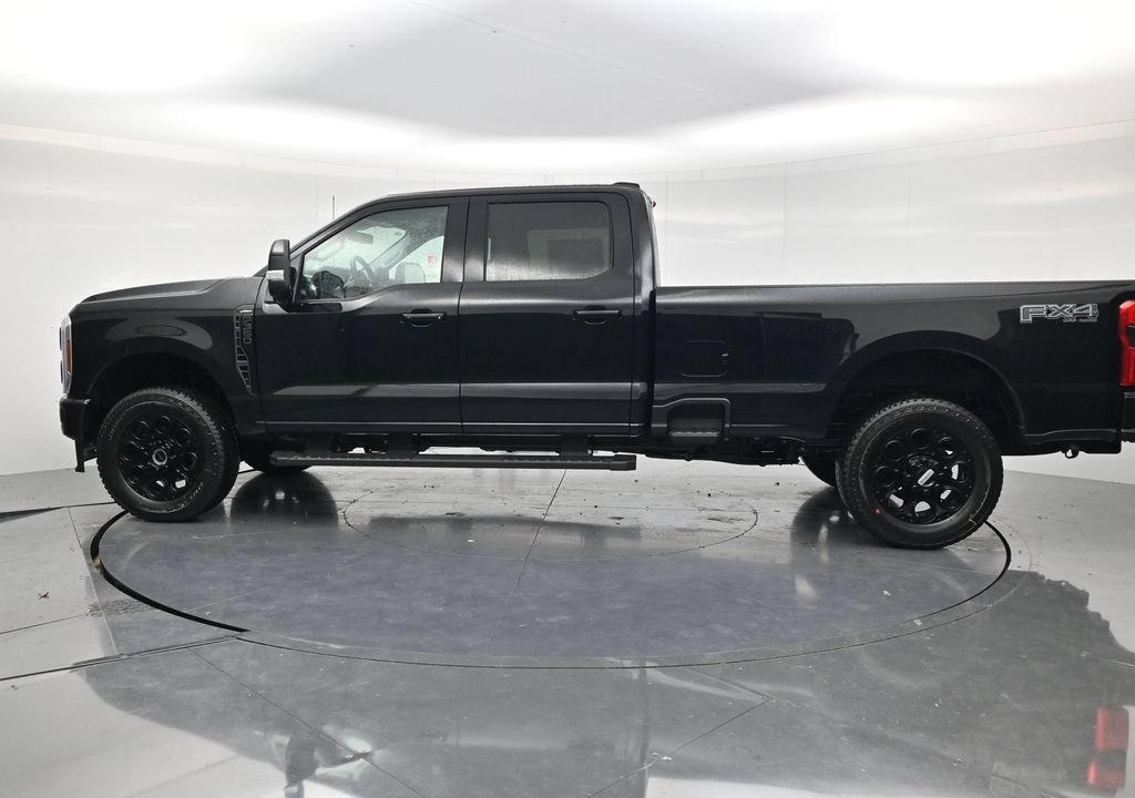 New 2027 Ford F350 Lariat w/ Black Appearance Package AWD/4WD image 8