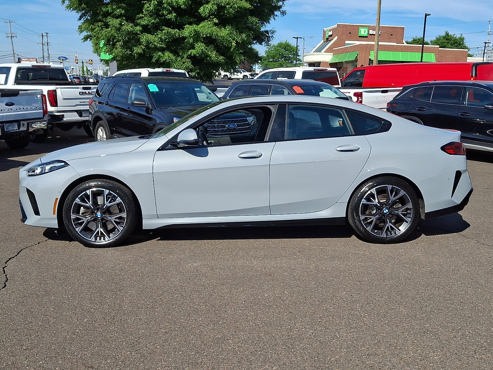 Used 2025 BMW 228i xDrive w/ Premium Package AWD/4WD image 7