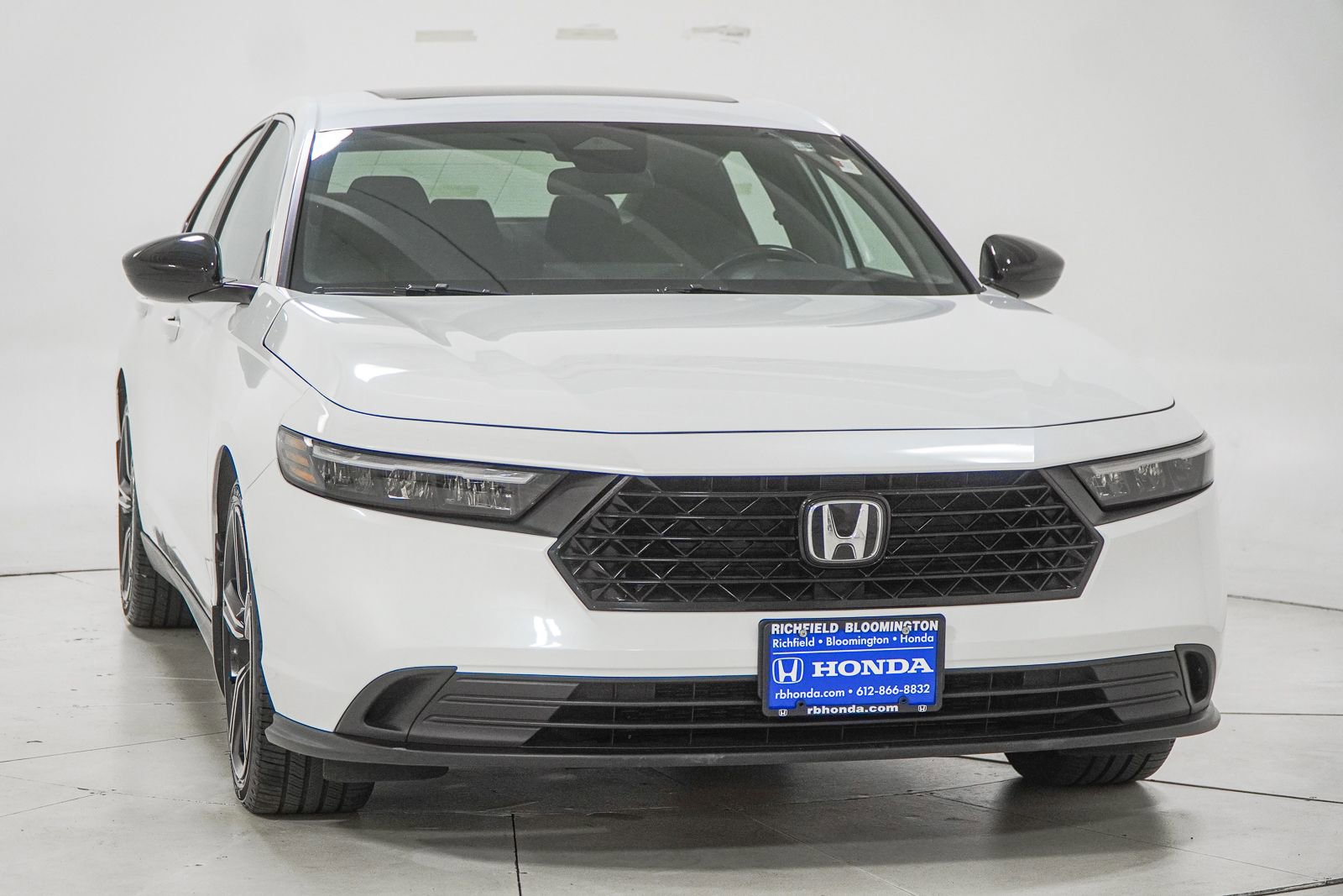 Used 2023 Honda Accord Sport image 16