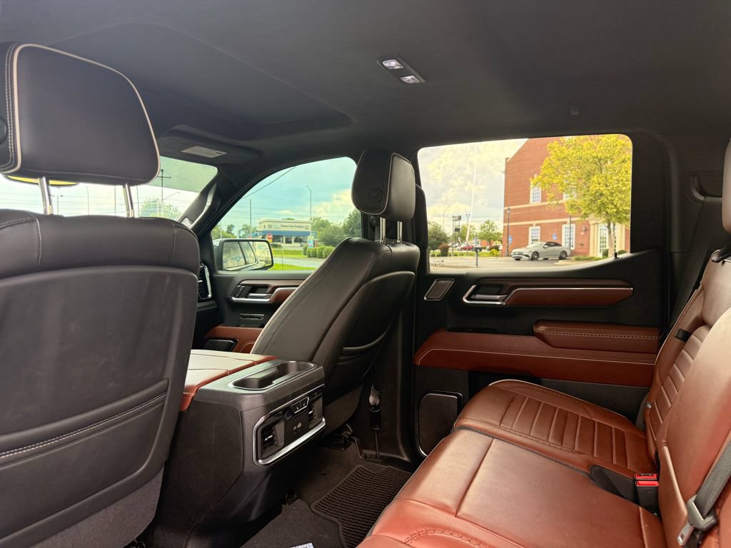 Certified 2024 GMC Sierra 1500 Denali Ultimate AWD/4WD image 17
