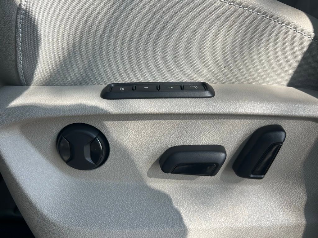 New 2026 Volkswagen Atlas SEL Premium R-Line image 59