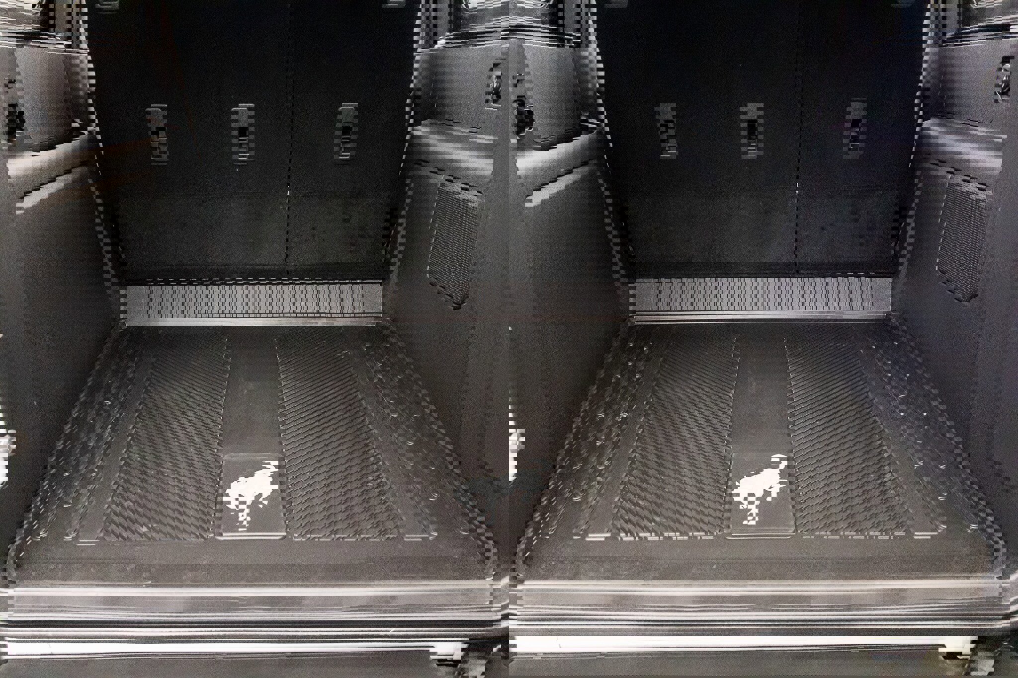 Used 2024 Ford Bronco Raptor w/ Interior Carbon Fiber Pack 6 image 38