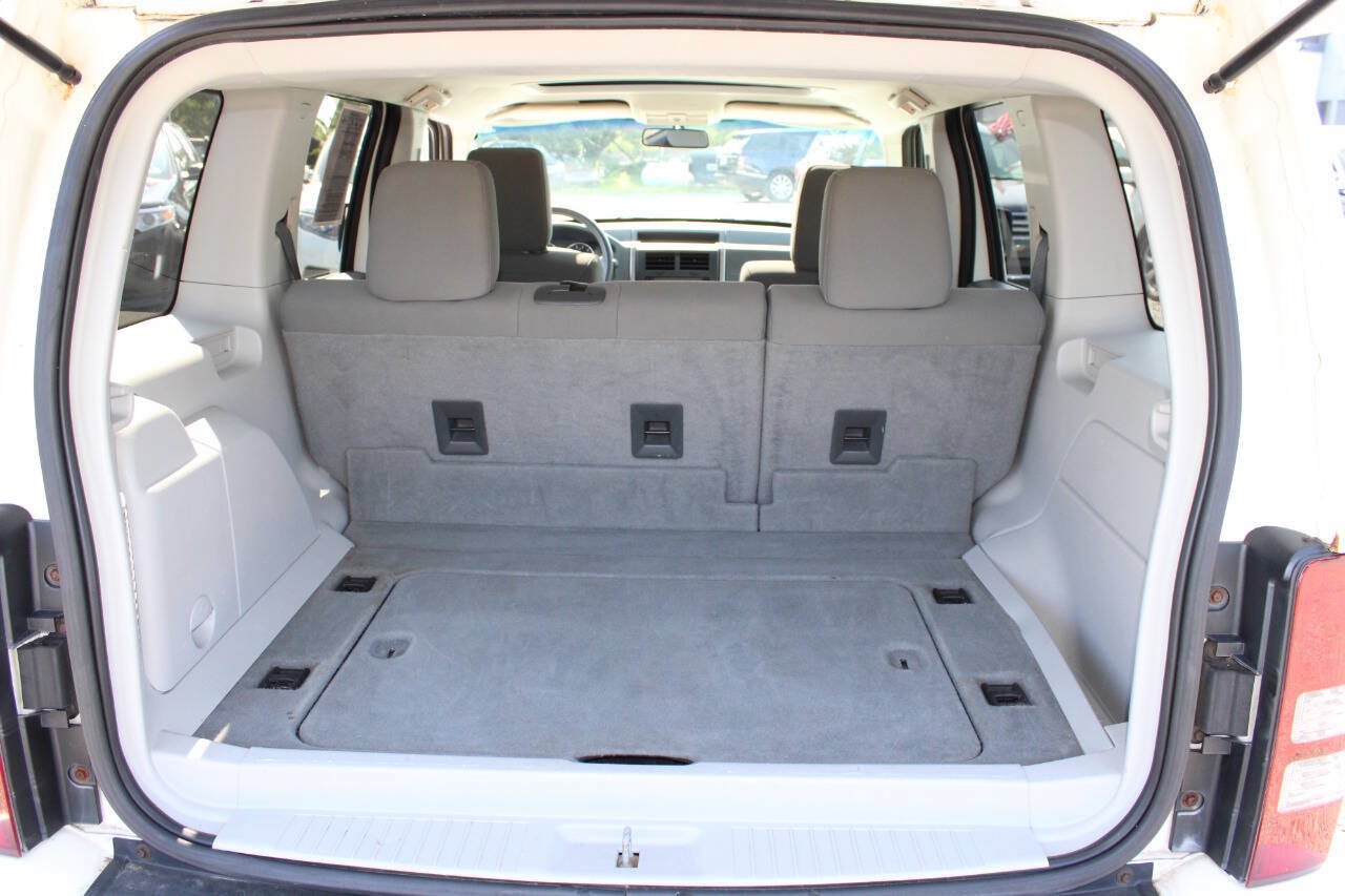 Used 2008 Jeep Liberty Sport w/ Popular Equipment Group AWD/4WD image 23