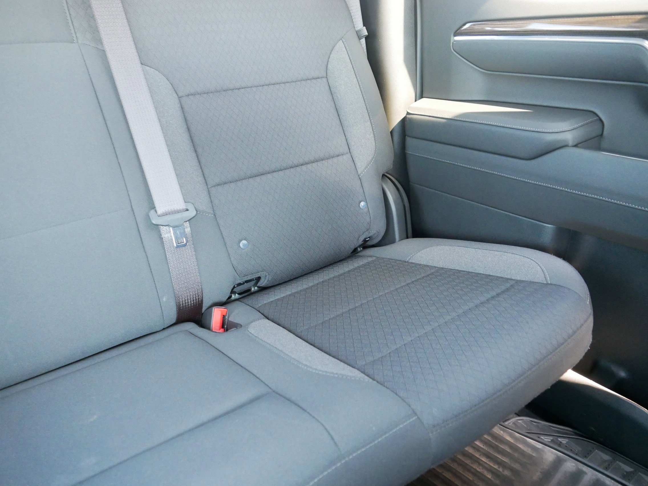 Used 2023 Chevrolet Silverado 1500 LT image 14