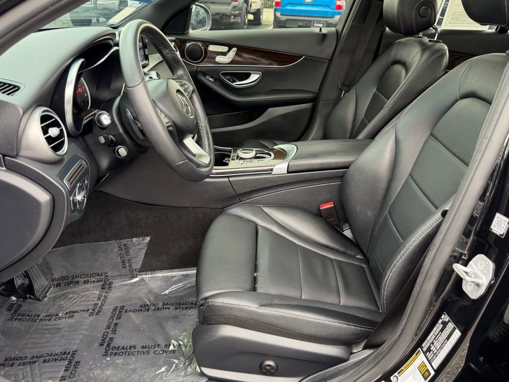 Used 2018 Mercedes-Benz C 300 Sedan image 16