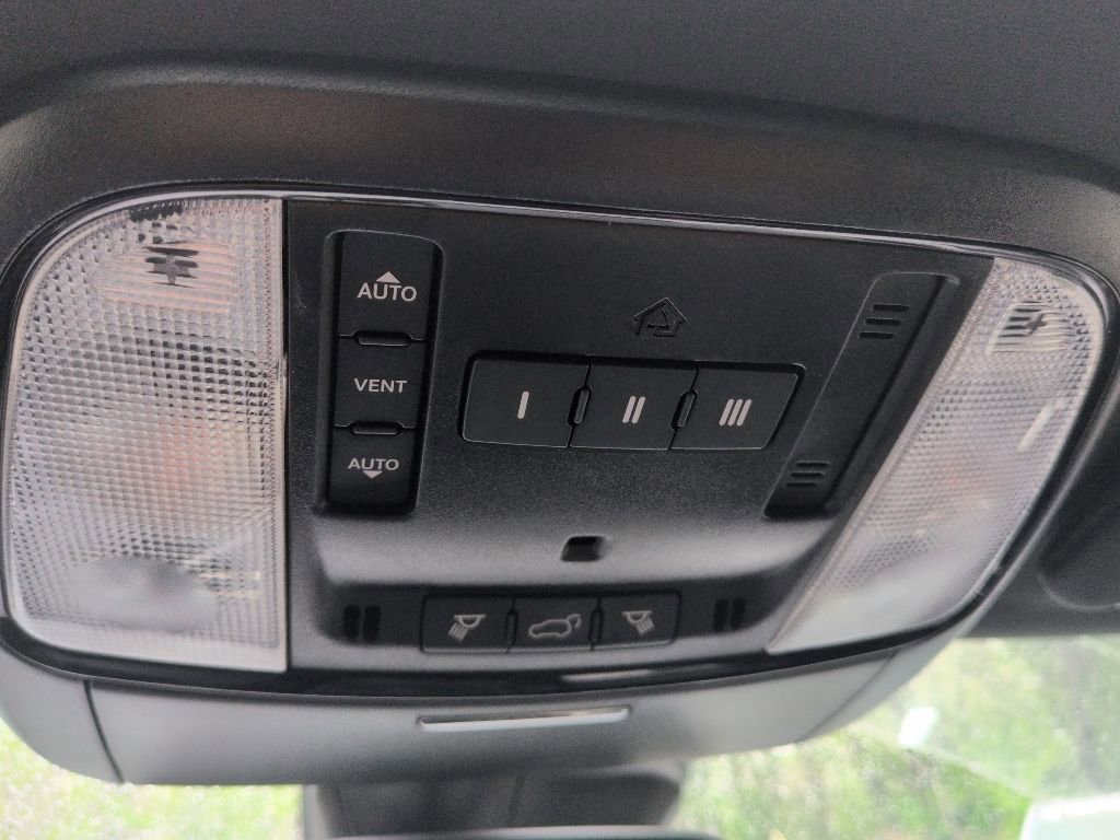 Used 2024 Dodge Durango GT AWD/4WD image 26