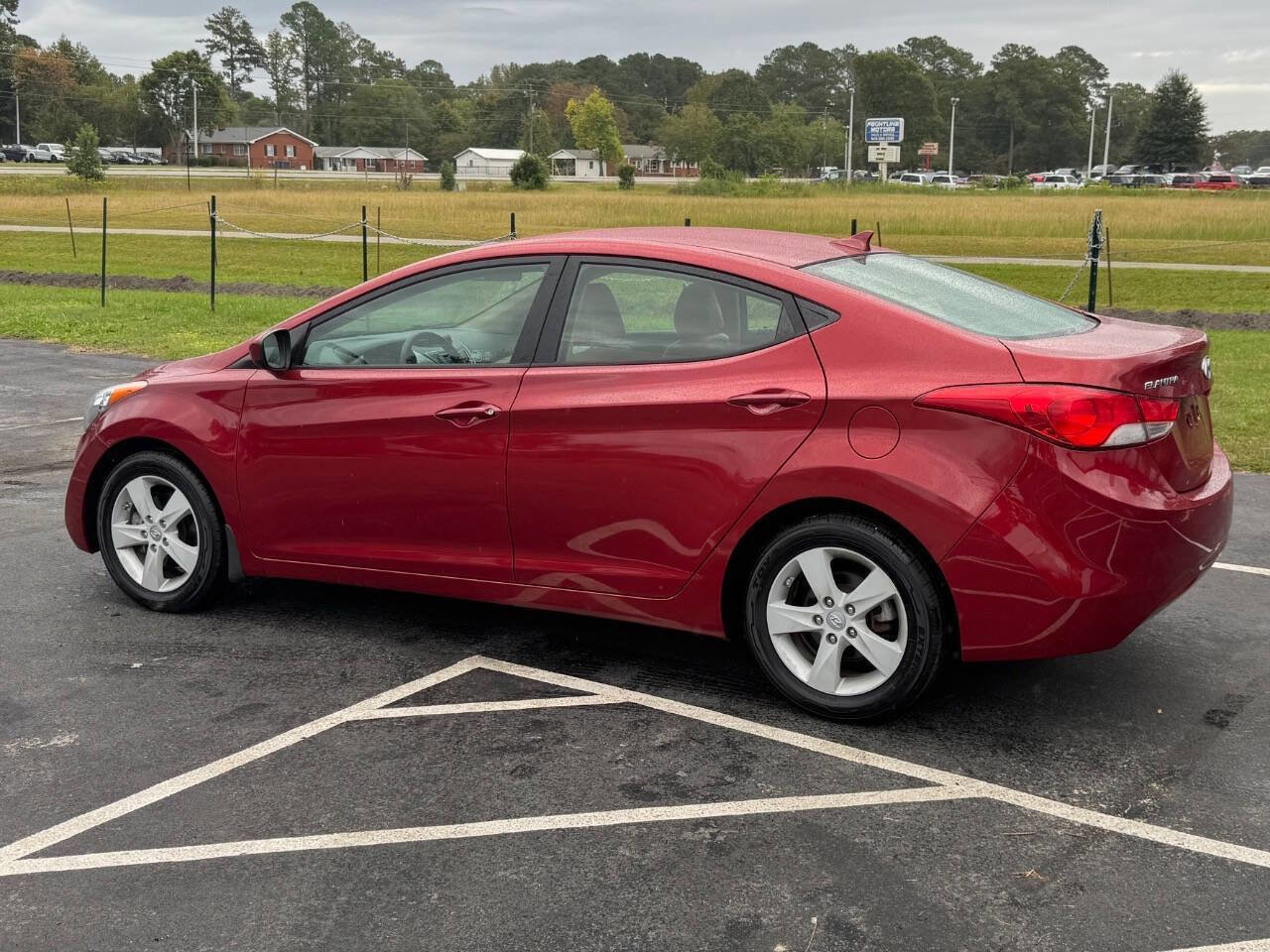 Used 2013 Hyundai Elantra GLS w/ Preferred Pkg image 6