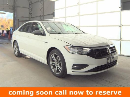 Used 2021 Volkswagen Jetta R-Line w/ R-Line Cold Weather Package FWD image 1