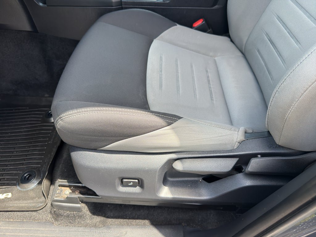 Used 2024 Toyota Tacoma TRD Off-Road AWD/4WD image 13