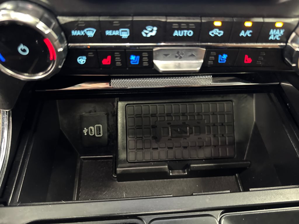 Certified 2025 Ford F150 King Ranch AWD/4WD image 44