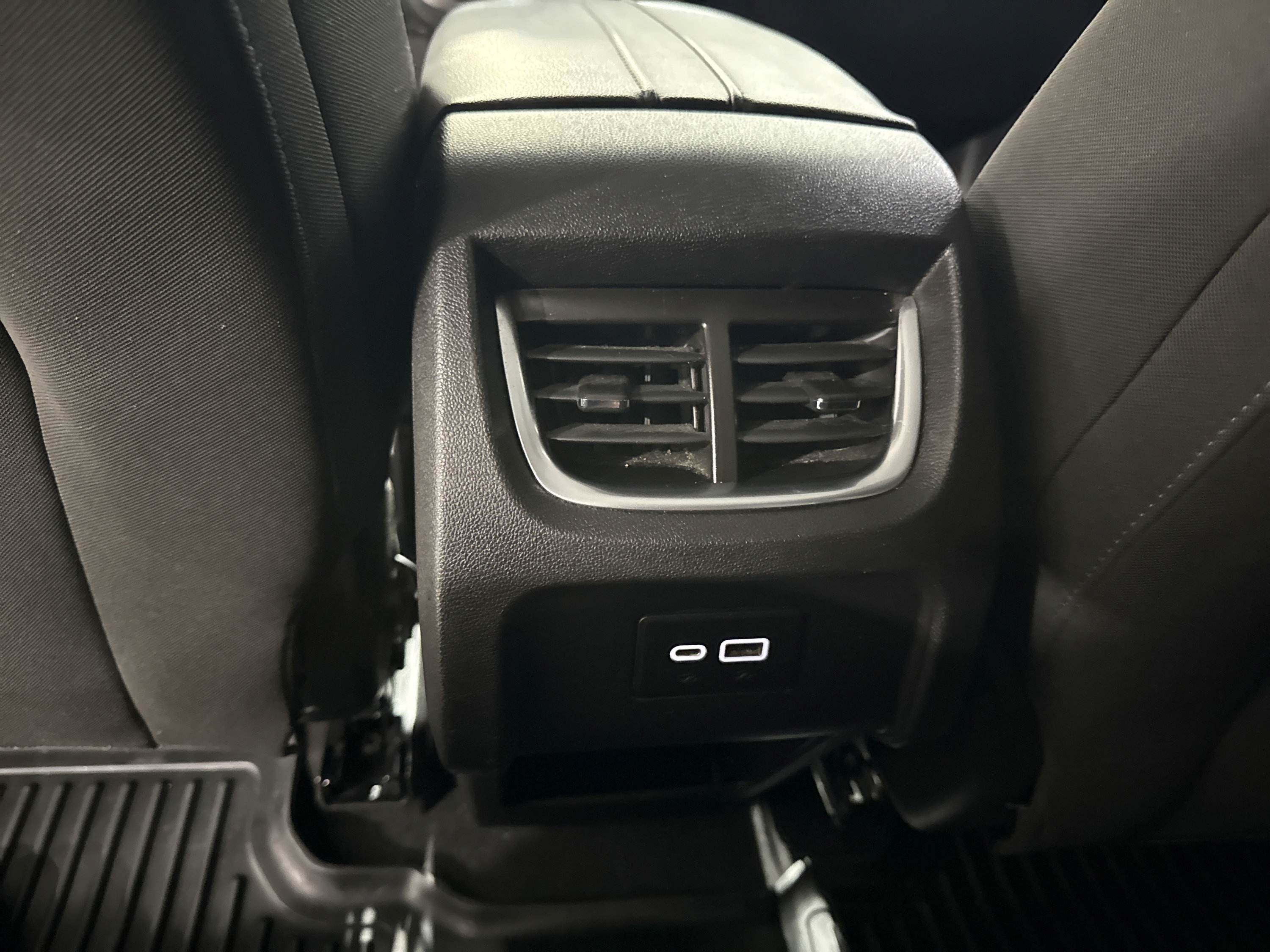 Used 2021 Chevrolet Blazer LT FWD image 31