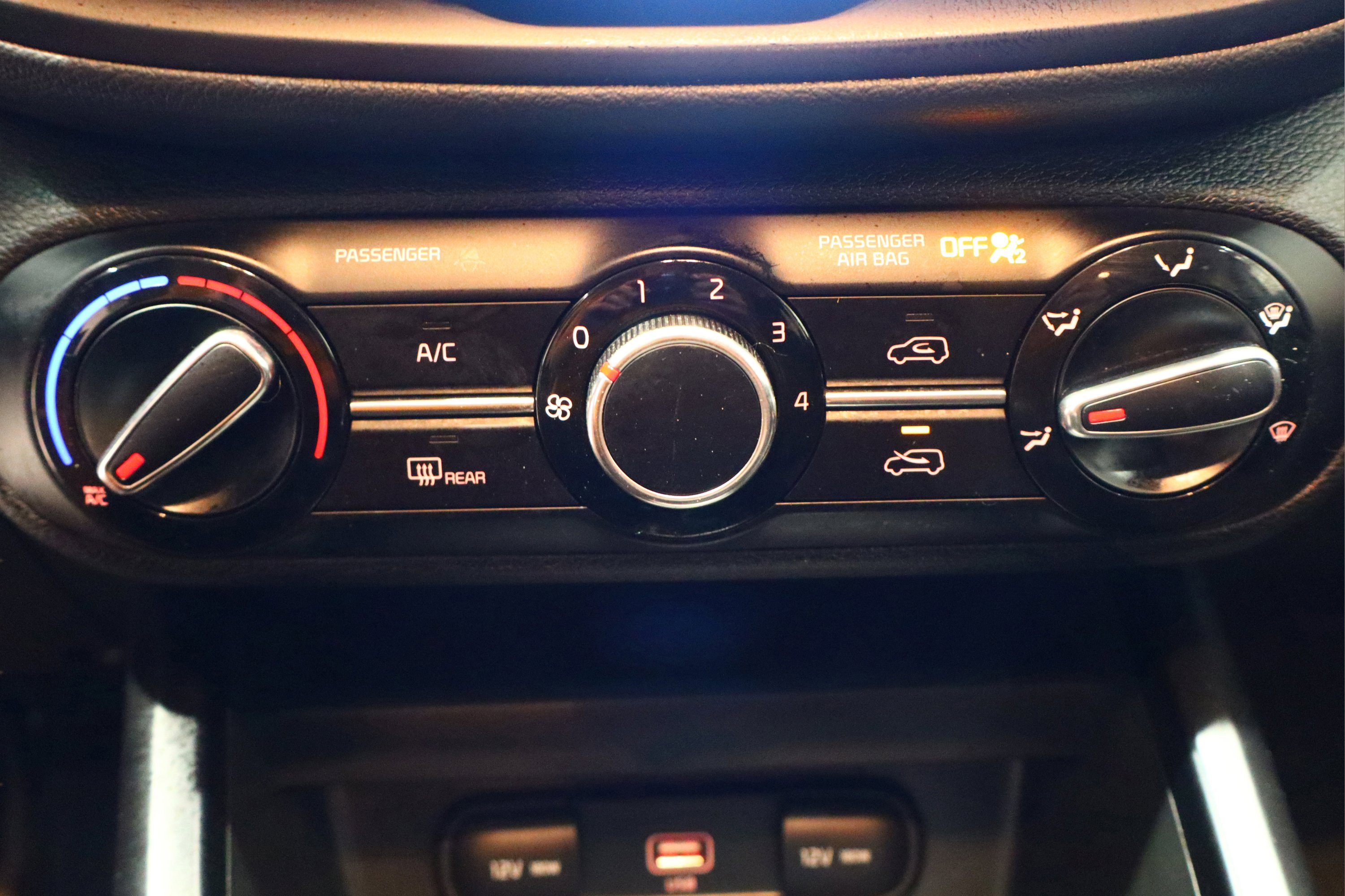 Used 2021 Kia Soul LX image 20