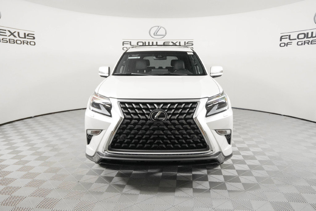 Certified 2023 Lexus GX 460 Luxury w/ Sport Design Package AWD/4WD image 2