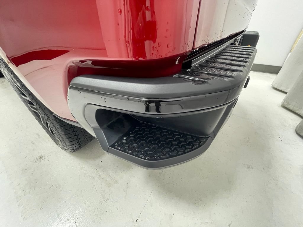 Used 2025 Chevrolet Silverado 1500 LT Trail Boss w/ LT Trail Boss Premium Package AWD/4WD image 10