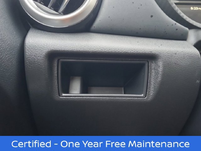 Certified 2025 Nissan Versa SR w/ Trunk Package FWD image 10