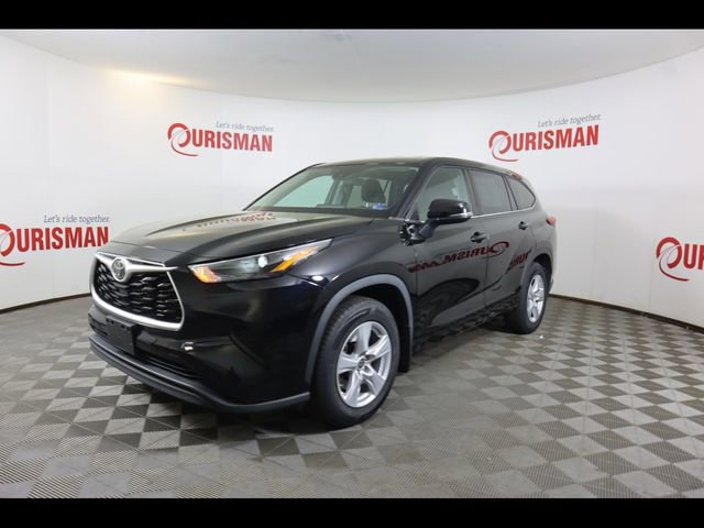 Used 2022 Toyota Highlander L image 3