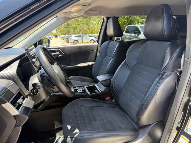 Used 2024 Mitsubishi Outlander SE AWD/4WD image 10