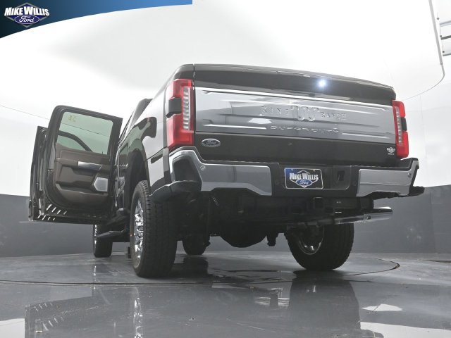 Used 2025 Ford F250 King Ranch w/ Chrome Package AWD/4WD image 30