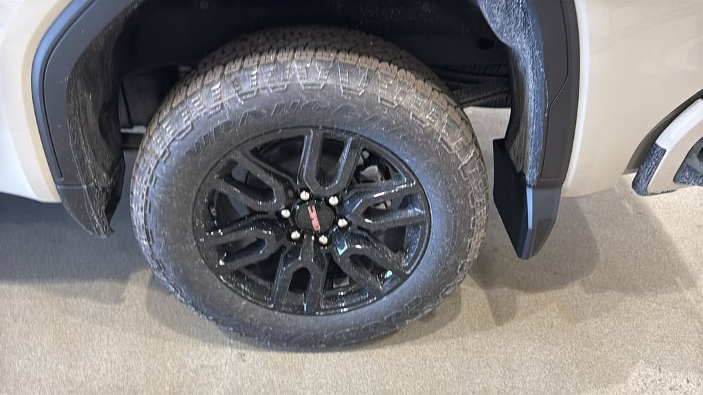 New 2026 GMC Sierra 1500 Pro w/ Graphite Edition AWD/4WD image 10