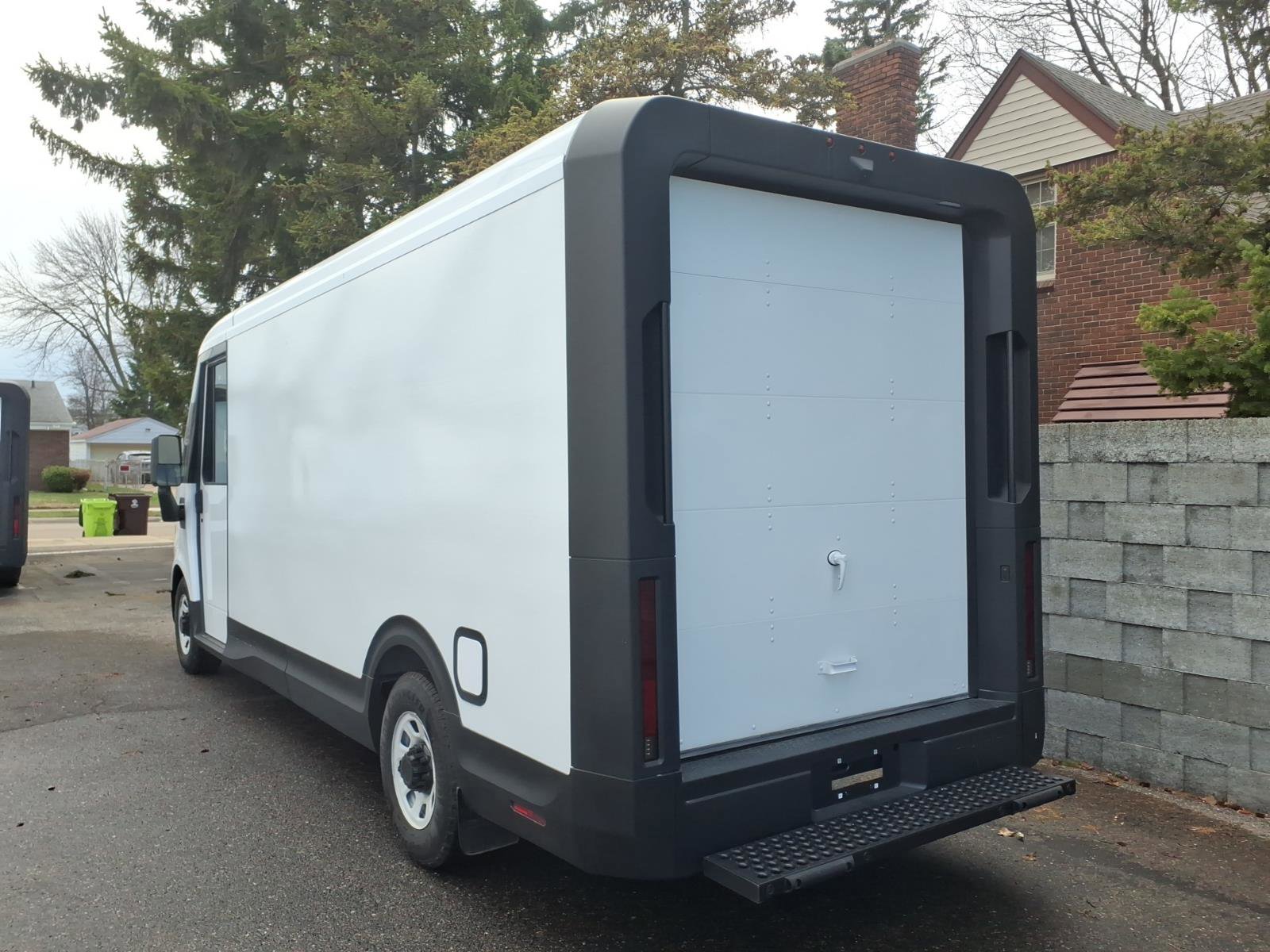 New 2026 Chevrolet Brightdrop 600 w/ Battery Pack, Extended Range AWD/4WD image 4