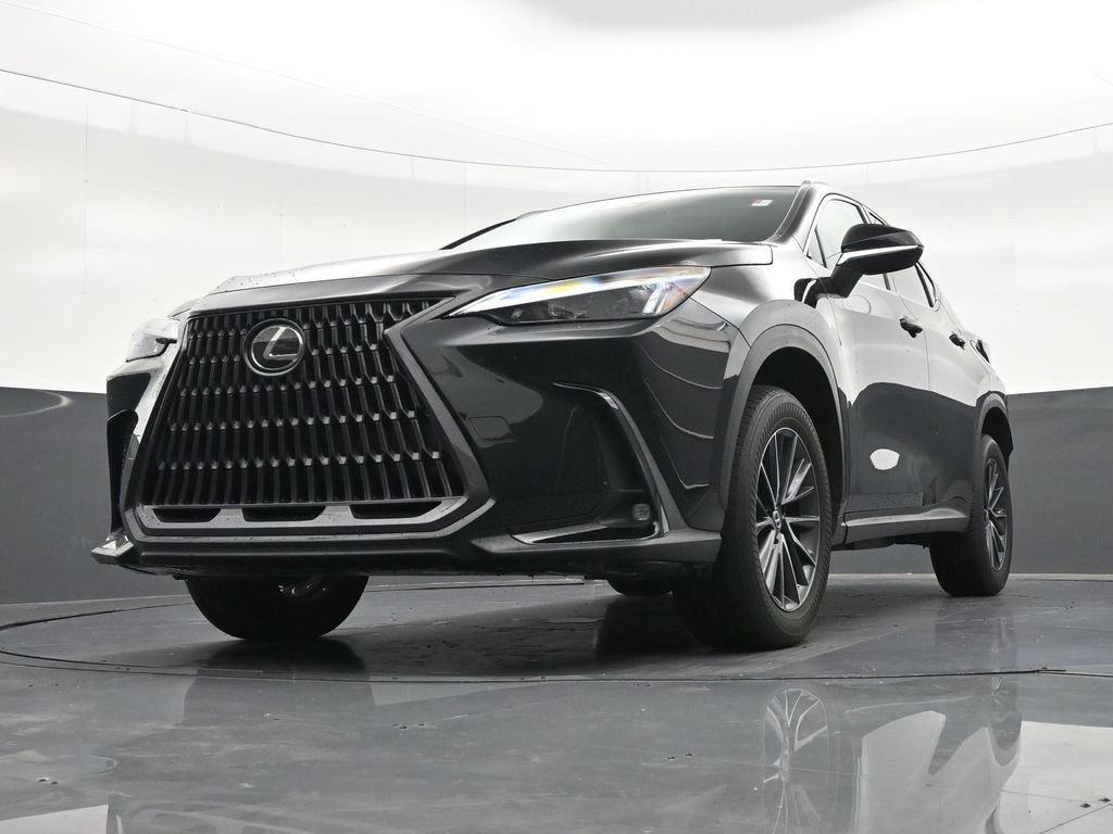 Used 2023 Lexus NX 250 FWD w/ Towing Package (2000 Lbs) image 30
