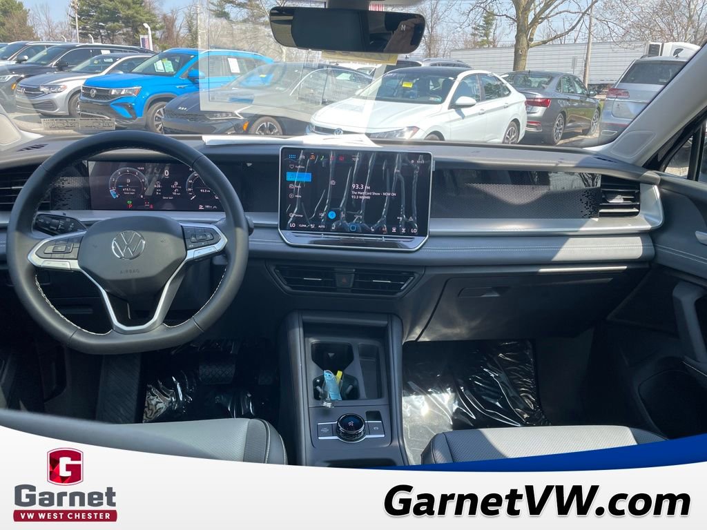 New 2026 Volkswagen Tiguan SE image 12