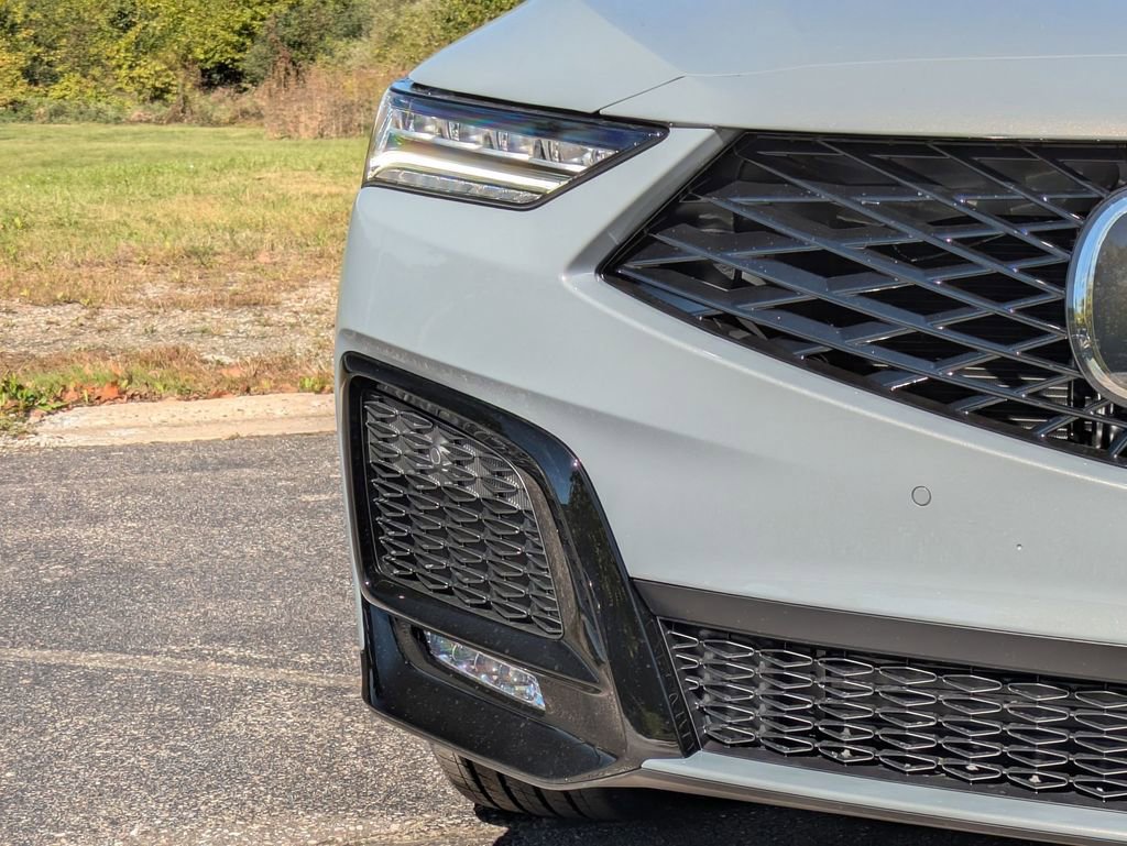 Certified 2026 Acura MDX A-Spec image 9