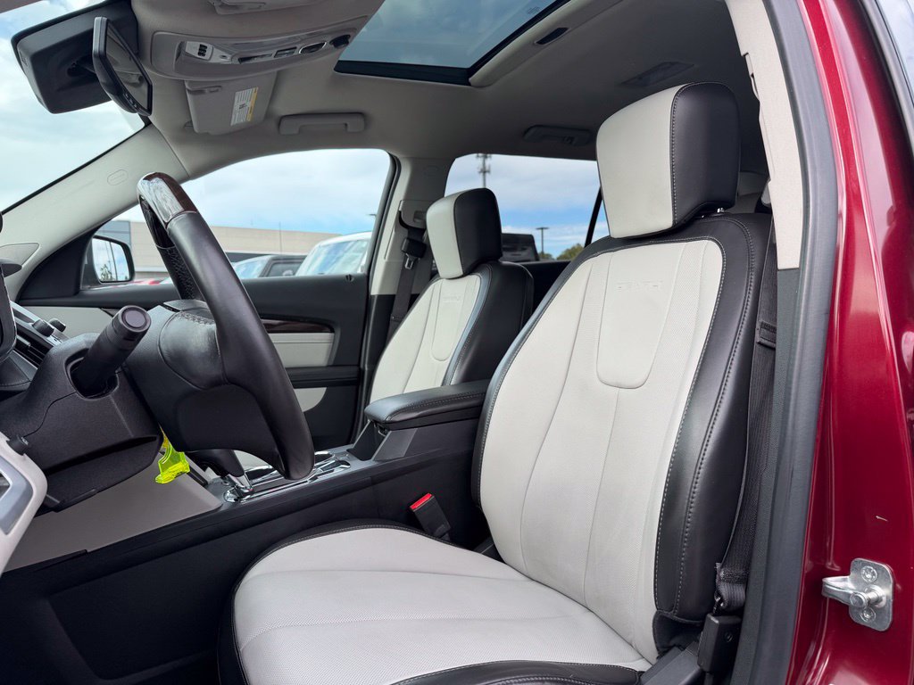 Used 2017 GMC Terrain Denali w/ Cargo Package FWD image 10