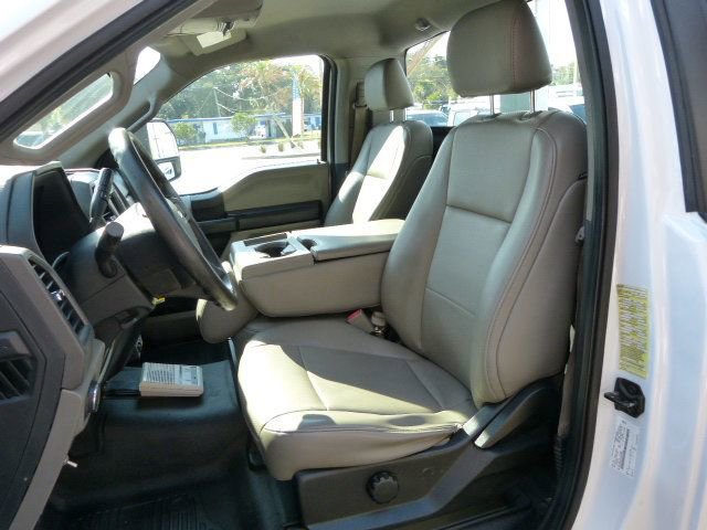 Used 2019 Ford F550 2WD Regular Cab Super Duty image 39