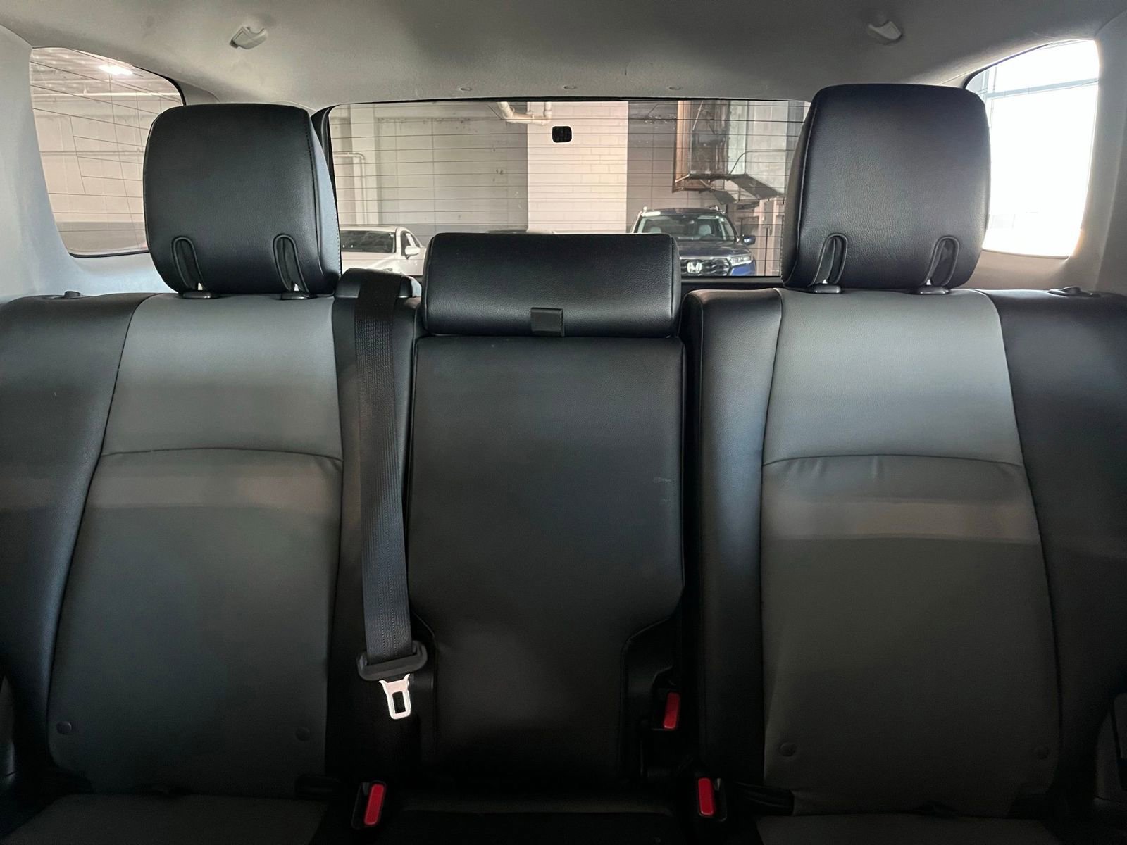 Used 2018 Toyota 4Runner SR5 Premium AWD/4WD image 22