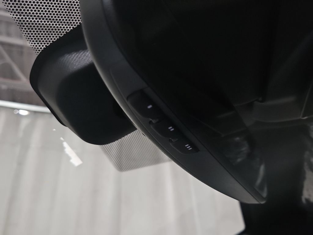 New 2026 Toyota RAV4 XSE AWD/4WD image 21