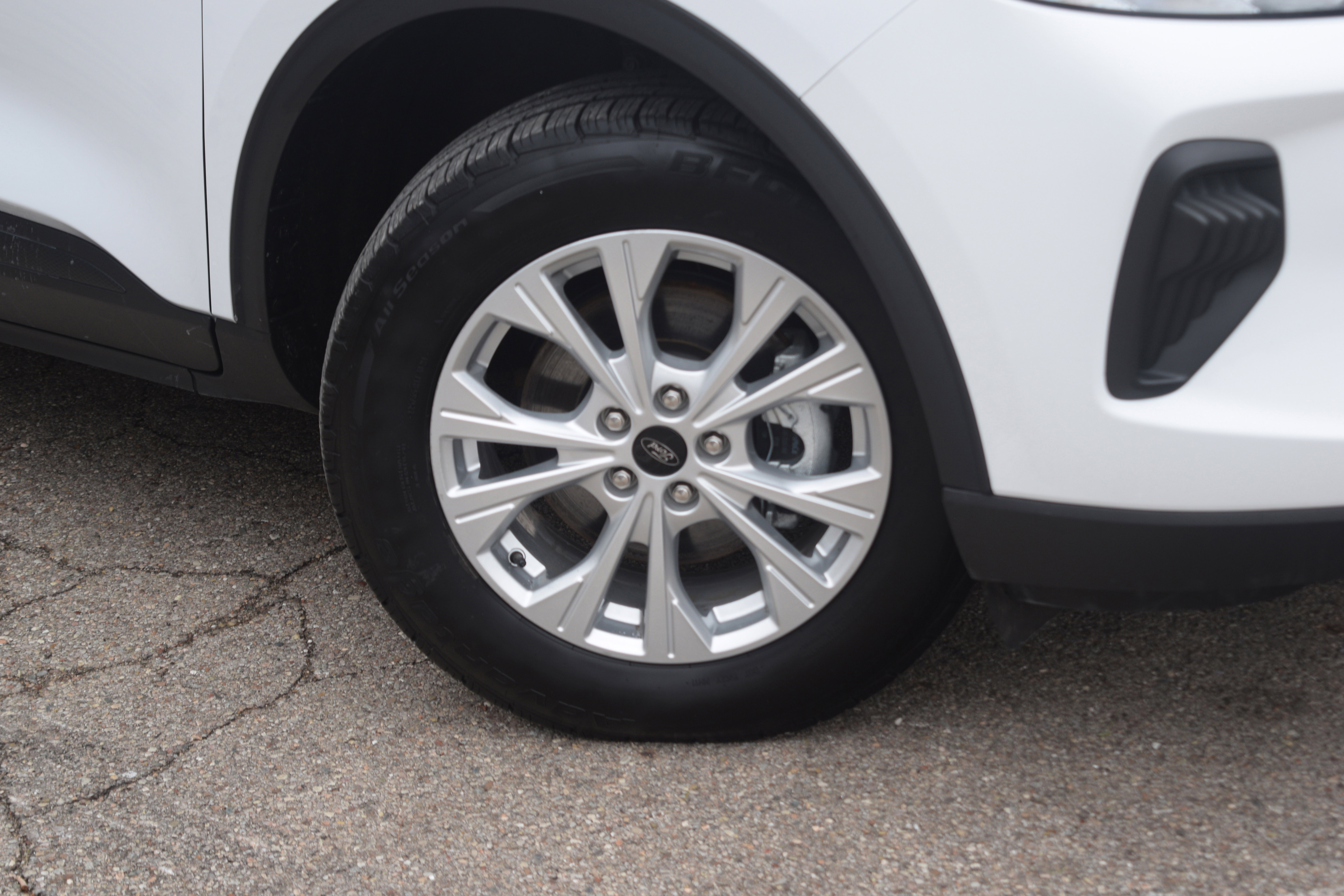 Used 2024 Ford Escape Active image 29