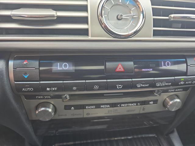 Used 2017 Lexus LS 460 AWD w/ Comfort Package image 27