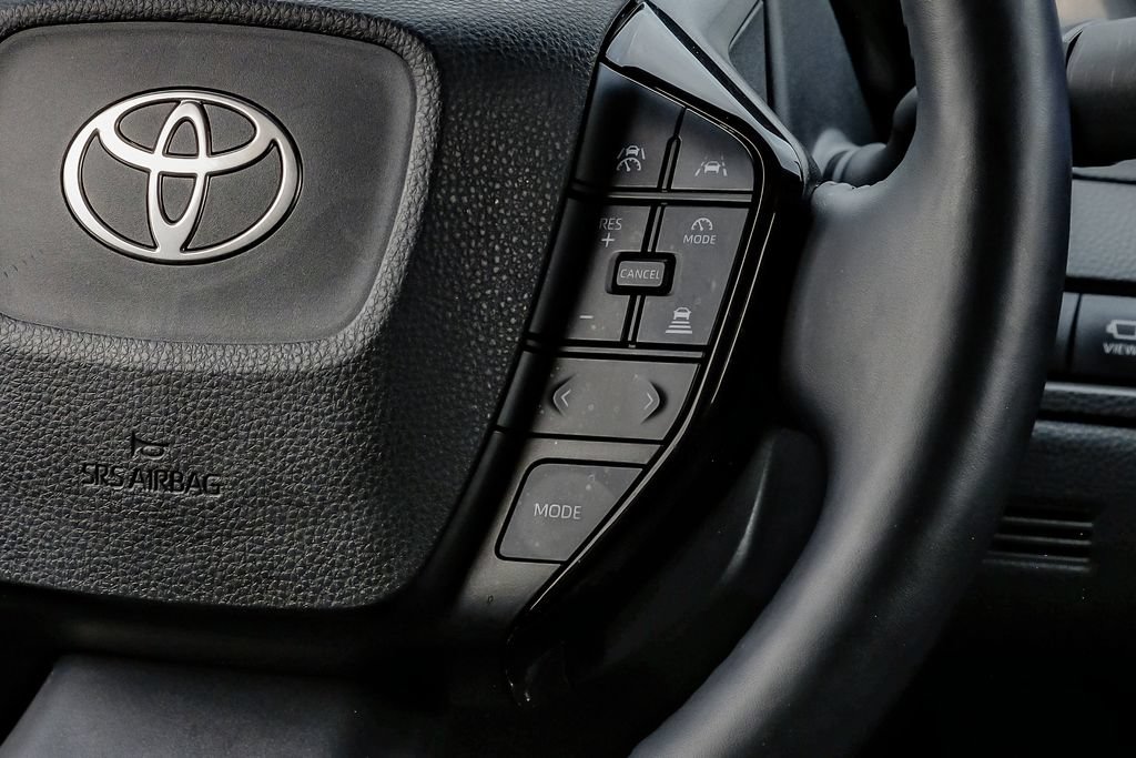 Used 2024 Toyota Prius Limited w/ Limited Premium Package FWD image 20