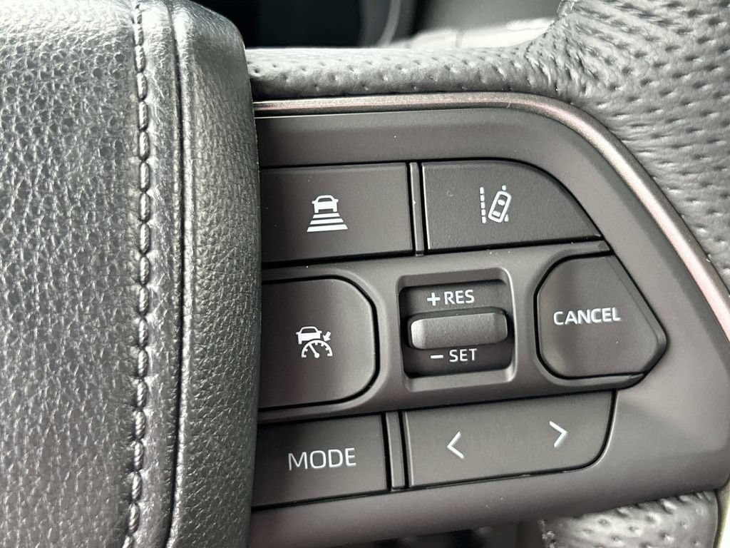 New 2026 Toyota Tundra Limited AWD/4WD image 31