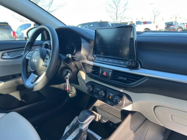 Certified 2023 Kia Forte LXS image 31