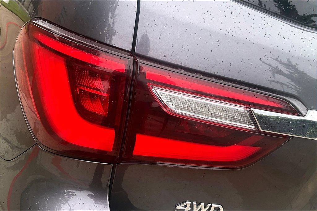Used 2024 INFINITI QX80 Luxe AWD/4WD image 41