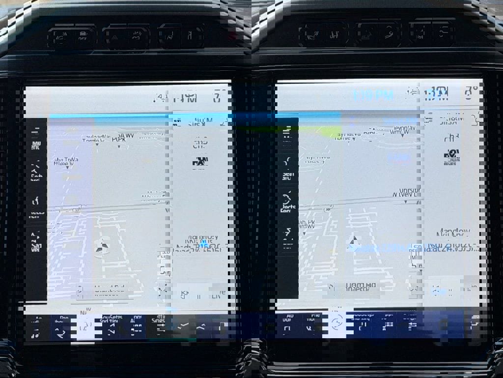 Used 2022 Ford F250 Platinum w/ FX4 Off-Road Package image 16