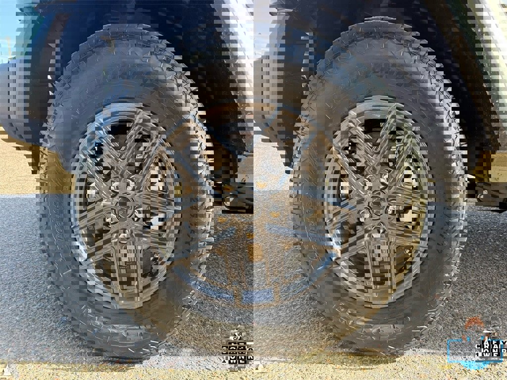 Certified 2025 Jeep Wrangler Sport S image 10