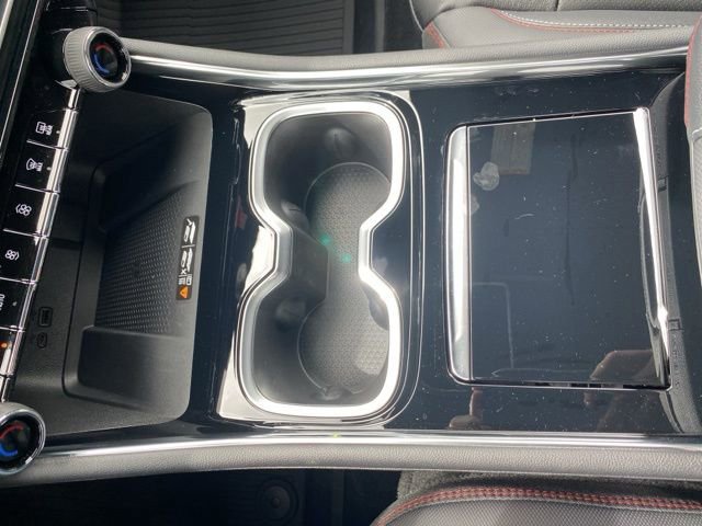 New 2026 Chevrolet Traverse RS w/ LPO, Floor Liner Package FWD image 27