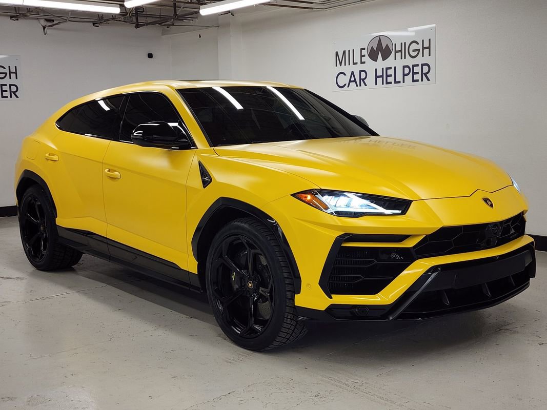 Used 2019 Lamborghini Urus image 3