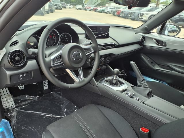 New 2026 MAZDA MX-5 Miata Club w/ Interior Package RWD image 9